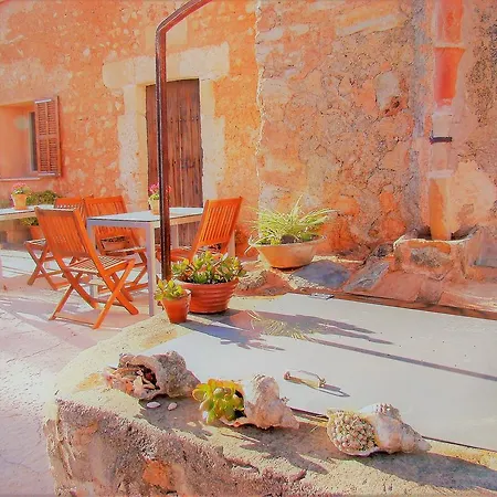 Cas Padri Guillem Farm stay *